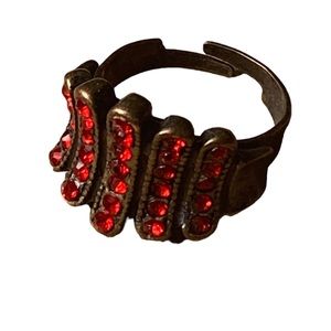 Vintage Ruby Red Jeweled Antiqued Brass Tone Adjustable Costume Ring Jewelry